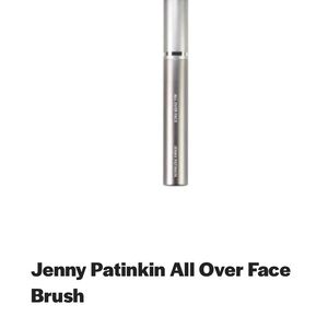 Jenny Patinkin Luxury Vegan All Over Face Brush